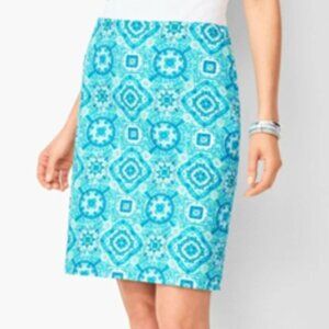 Talbots A-Line Skirt medallion  canvas cotton aqua blue & white size 10 petites